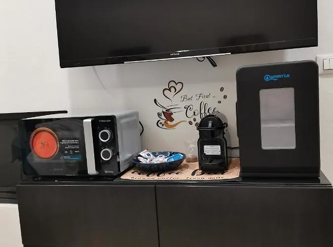 Pigro House - Airport בית הארחה בולוניה