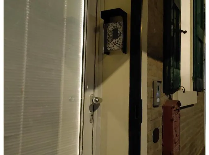 Gæstehus Pigro House - Airport 4*