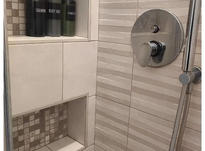 Pigro House - Airport Bolonia